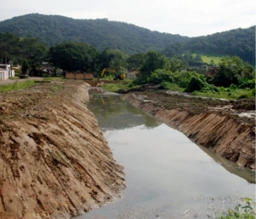 Imagem Limpeza de Córregos - Segunda Etapa