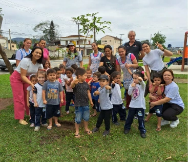 Imagem Secretaria de Agricultura e Meio Ambiente e Escola Momemoram o Dia do Rio Juquiá