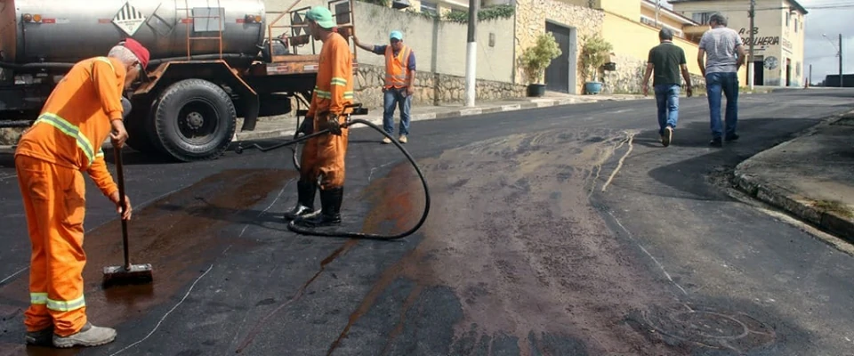 Pavimentação da Rua Tiradentes